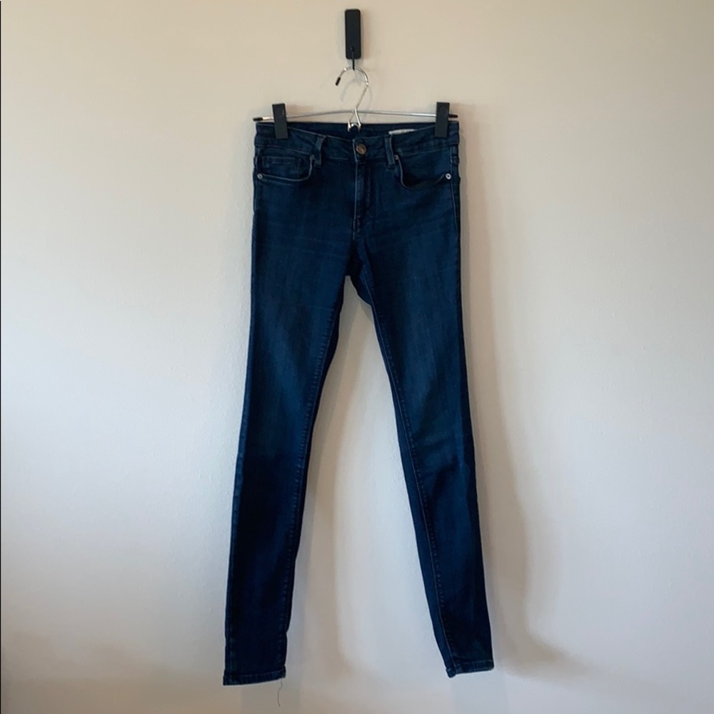 ZARA | Slim Fit Jeans [Size 2]